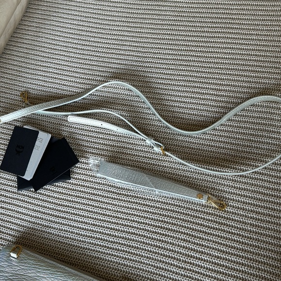 MCM Clutch and Strap and Wrist Strap - Picture 4 of 7
